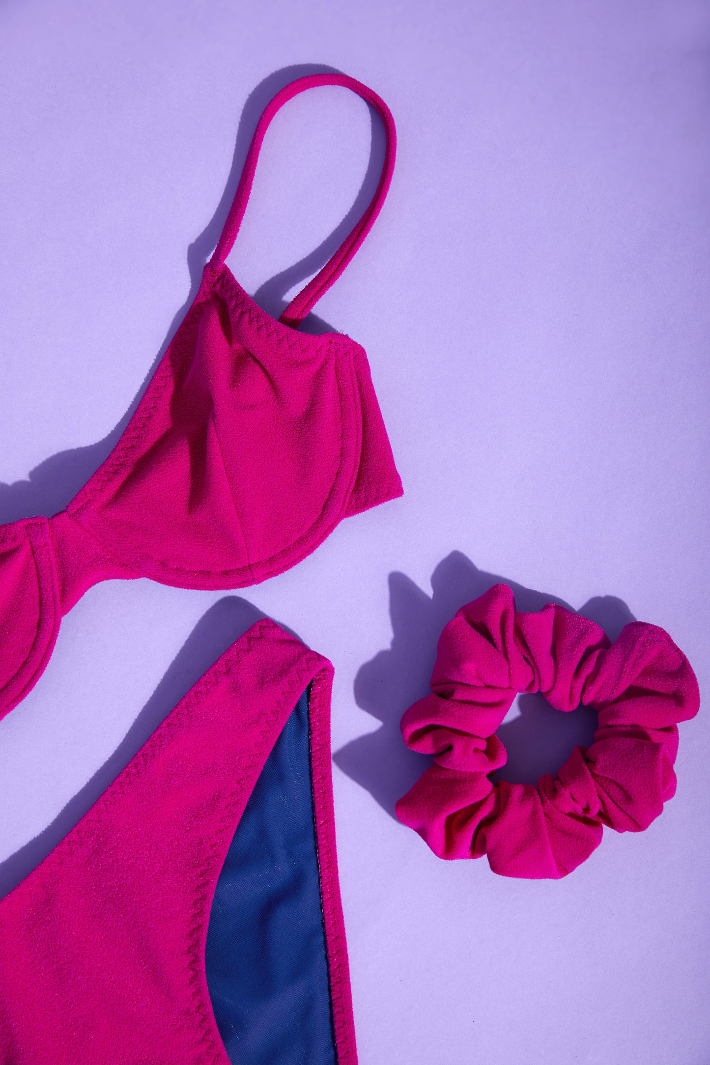 model:Mayara wears a size 2