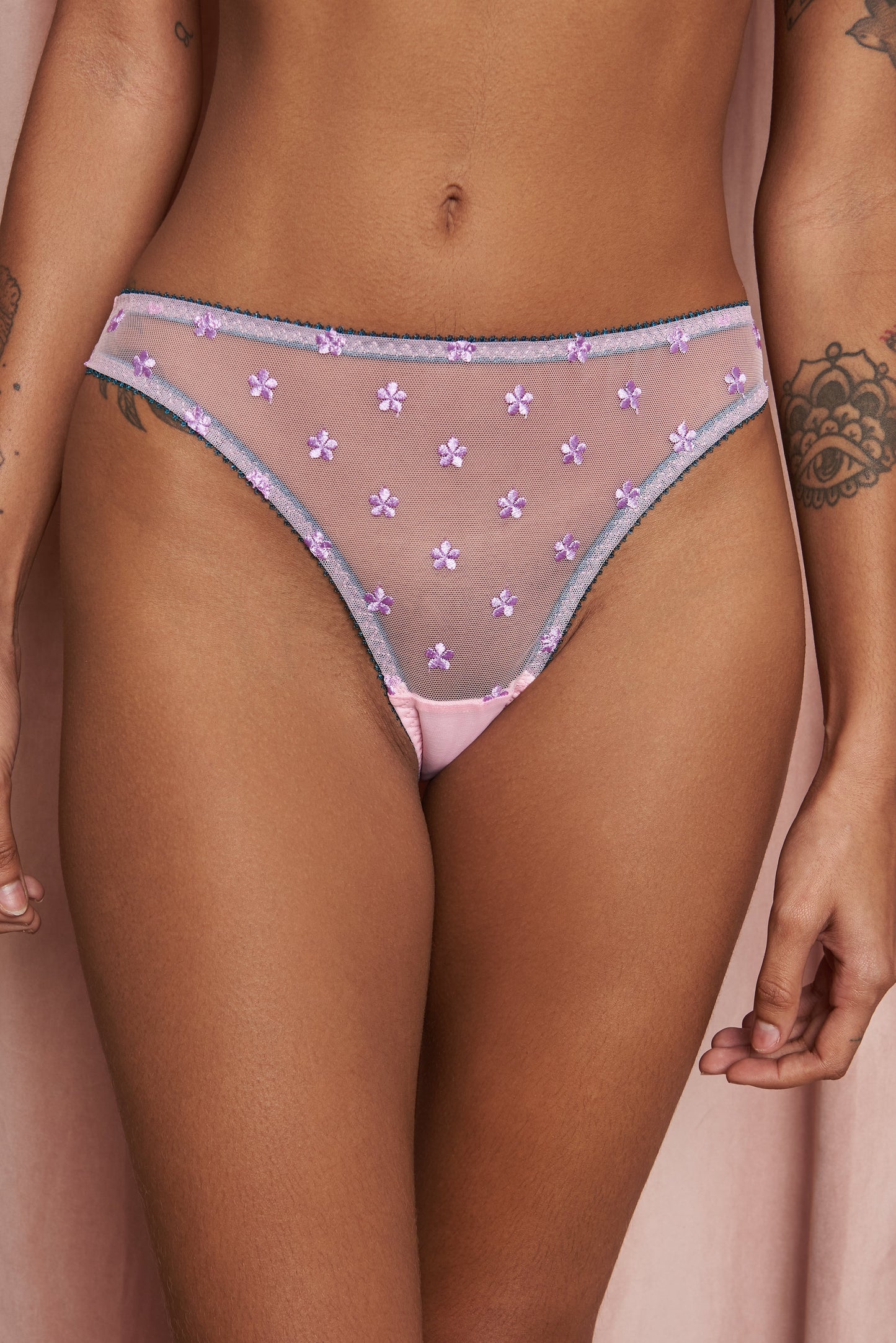 Daisy Embroidery Knicker Trio