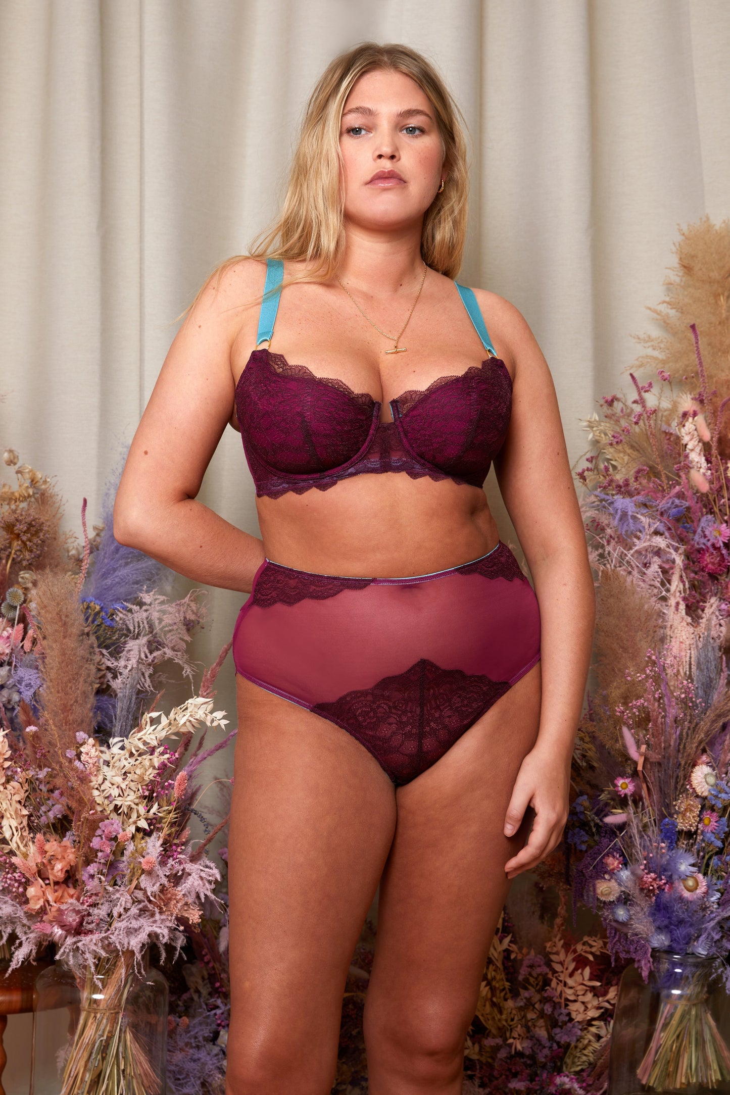 model:Ayeisha is wearing a 34DD